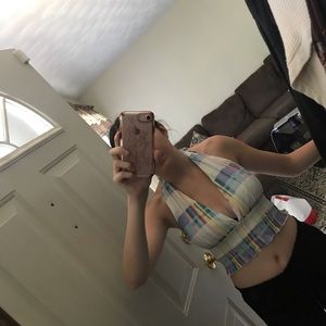 Flattering halter tank